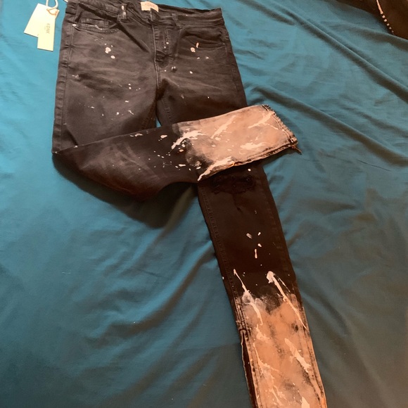 Fashion Nova - Picture 2 of 2